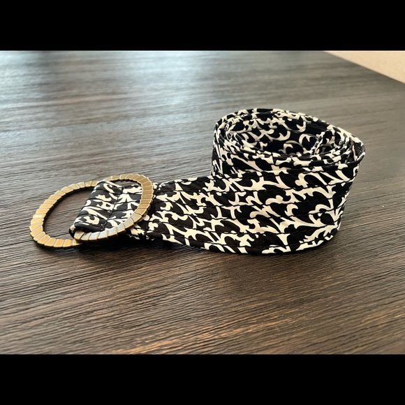 Belt size S/M - Picture 1 of 5